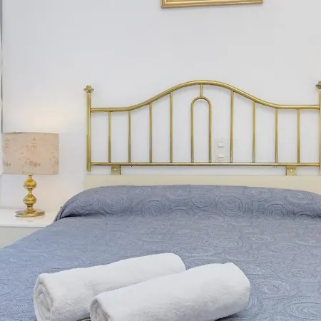 2tere - Lloret De Mar Villa *
