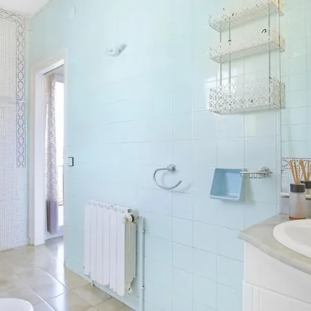 2tere - Lloret De Mar Villa *